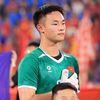 Trọng tài sai khi rút thẻ đỏ thủ môn U20 Việt Nam?