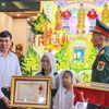 Truy tặng Huân chương Dũng cảm cho Trung tá Trần Văn Tùng hy sinh khi cứu người