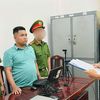 Khởi tố người đàn ông đi ngược chiều, bóp cổ, đánh tài xế ô tô sau va chạm