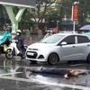 Công an xác minh, người đàn ông nằm giữa đường