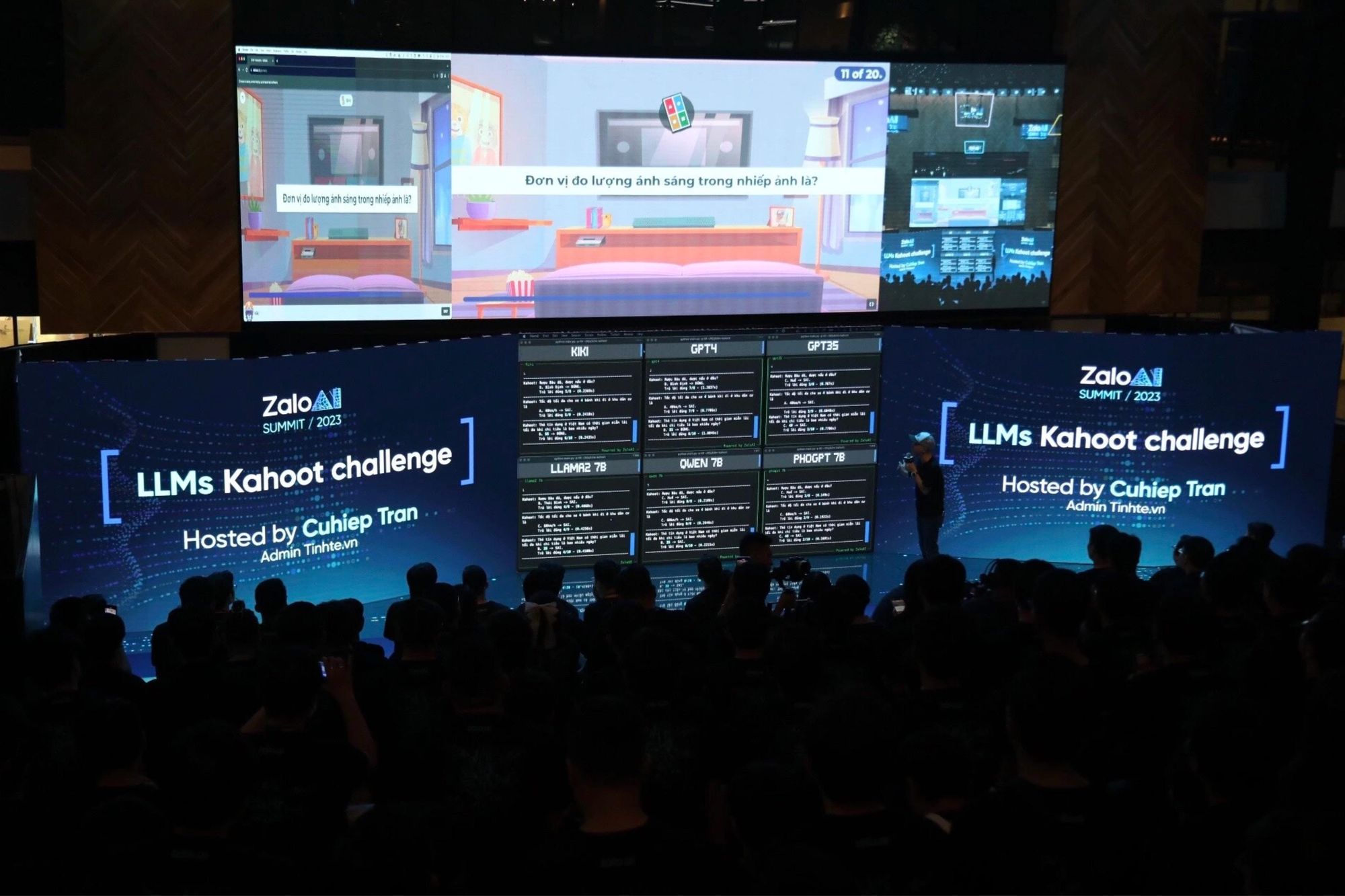  Mô hình LLM của Zalo được trình diễn tại AI Summit 2023. Ảnh: Quỳnh Danh. 