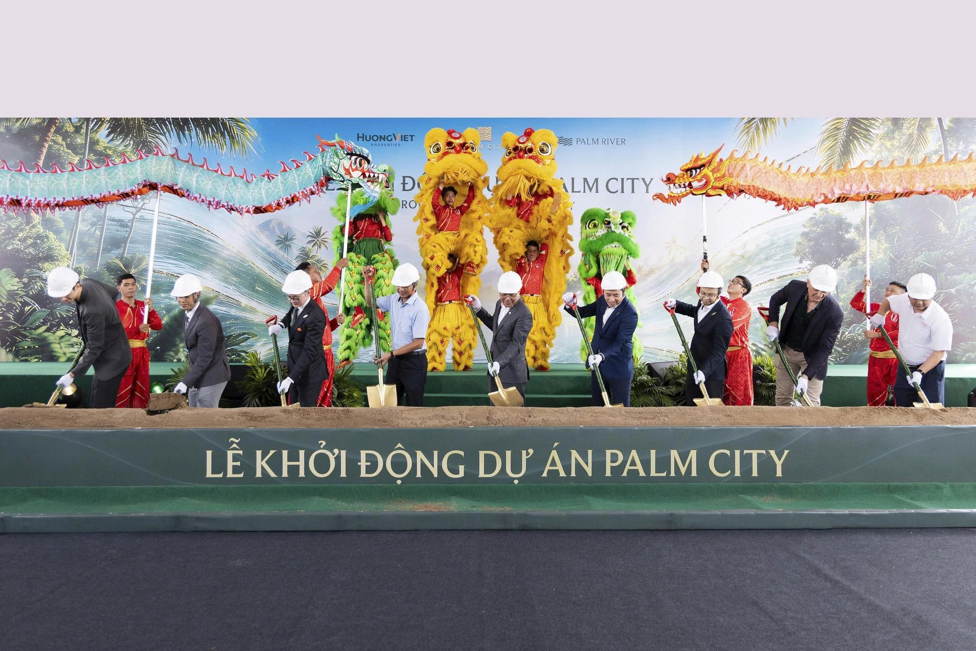 Nghi thức xúc cát động thổ, đặt nền móng cho phân khu Palm River.