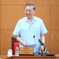 Tổng Bí thư, Chủ tịch nước nêu yêu cầu về xây dựng mô hình quản trị biển quốc gia hiện đại