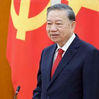 Tổng Bí thư, Chủ tịch nước gợi mở nghiên cứu 'cởi trói mọi nguồn lực tư nhân, giữ vững định hướng XHCN'