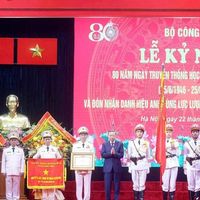Tổng Bí thư, Chủ tịch nước Tô Lâm: 'Đất nước càng phát triển, thách thức đối với an ninh càng lớn, yêu cầu bảo vệ an ninh quốc gia càng cao'