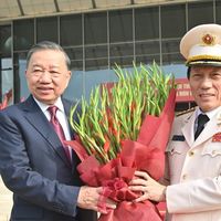 Hình ảnh Tổng Bí thư, Chủ tịch nước Tô Lâm dự lễ kỷ niệm 80 năm ngày truyền thống lực lượng An ninh Nhân dân