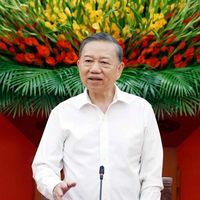 Tổng Bí thư, Chủ tịch nước: Chuyển từ ứng phó sang quản trị rủi ro thiên tai