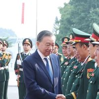 Tổng Bí thư, Chủ tịch nước Tô Lâm dự Lễ kỷ niệm 80 năm Ngày truyền thống Lực lượng vũ trang Quân khu 2