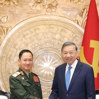 Tổng Bí thư, Chủ tịch nước Tô Lâm tiếp Bộ trưởng Quốc phòng Lào