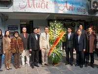 Lãnh đạo Công an Hà Nội chúc mừng chức sắc, tín đồ Công Giáo và Tin Lành