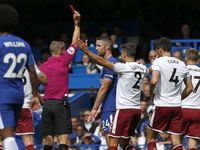 Sa thải Conte với 61 từ, Chelsea đi đến tận cùng bạc bẽo