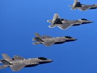 Chưa hết đau đầu vì F-35, S-300 Syria đã phải chuẩn bị đối phó cả F-22