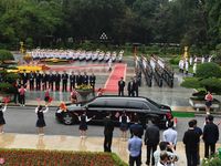 Lễ đón trang trọng ông Kim Jong Un tại Phủ Chủ tịch