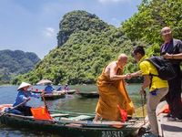 Gỡ 'nút thắt' cho chính sách thị thực ở Việt Nam cách nào?