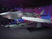 Tiêm kích tàng hình F-35 có tên lửa tầm xa JSM: Hổ mọc thêm cánh