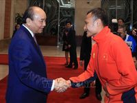 Thủ tướng Nguyễn Xuân Phúc gặp mặt hai đội tuyển bóng đá vô địch SEA Games 30