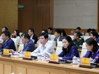 Thủ tướng chủ trì họp Thường trực Chính phủ với Ban chỉ đạo quốc gia phòng, chống COVID-19