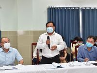 Không để thiếu khẩu trang, không để nhân viên y tế nhiễm bệnh