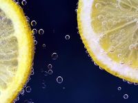 Vitamin C - hàng rào bảo vệ cơ thể hiệu quả trong mùa dịch