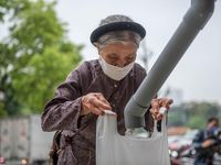 'ATM gạo' đưa lòng tốt của người Việt lan tỏa ra thế giới