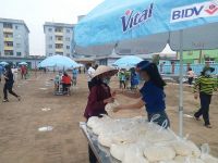Huyện Đông Anh mở cây 'ATM gạo' miễn phí hỗ trợ người dân trong dịch Covid-19