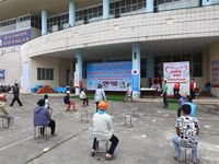 Chùm ảnh: Khai trương 'Cây ATM gạo - Nghĩa tình Gia Lâm'