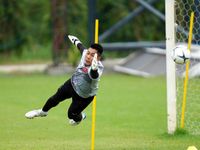 Nếu Đặng Văn Lâm không thể dự AFF Cup 2020, cơ hội sẽ mở ra cho ai?
