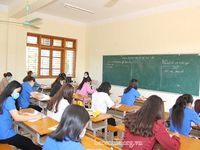 Học sinh các cấp học trong tỉnh trở lại trường sau thời gian nghỉ phòng, chống dịch COVID-19