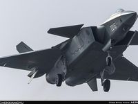 Dự đoán 'cái kết buồn' khi tiêm kích F-22 Mỹ chạm trán J-20 Trung Quốc