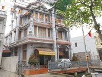 Làng đại gia chuyên buôn đồ gỗ ở Nam Định, lâu đài tráng lệ nằm sát nhau