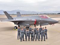 Lo ngại J-20 Trung Quốc, nhiều cường quốc châu Á chạy đua mua F-35