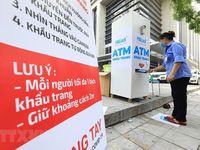 Hà Nội triển khai cây ATM phát khẩu trang miễn phí cho người dân