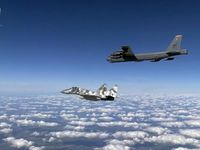 Su-27/30 Nga ồ ạt đánh chặn 'pháo đài bay' B-52 tiến vào Ukraine