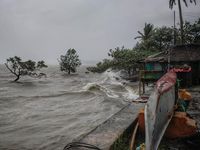 Siêu bão Goni mạnh nhất năm 2020 đổ bộ Philippines