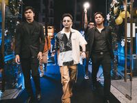 Binz, Soobin Hoàng Sơn diện suit màu nổi sành điệu