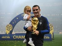 6 kiểu tóc mang tính biểu tượng của Griezmann