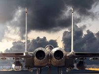 Tiêm kích F-15EX lao thẳng đứng lên trời, báo hiệu 'cái kết đắng' cho đối thủ