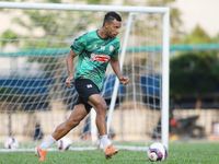 Ngoại binh Brazil ra mắt CLB TP.HCM ngày mùng 5 Tết