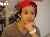 Những thần tượng Kpop sớm được đánh giá cao