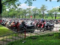 Hà Nội: Buông lỏng công tác phòng, chống dịch Covid-19 ở Công viên Yên Sở