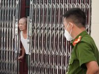 Hải Phòng phong tỏa, xét nghiệm 200 người liên quan ca dương tính nCoV