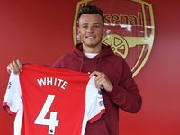 Arsenal ra mắt Ben White: Đầu tư mạo hiểm