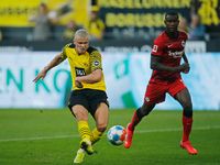 Haaland thăng hoa trong chiến thắng 5-1 của Dortmund
