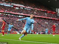 Liverpool 2-2 Man City: Salah tỏa sáng, Liverpool và Man City rượt đuổi ngoạn mục