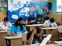 Hôm nay bầu cử Philippines, hơn 67 triệu cử tri 'cần sự thay đổi'