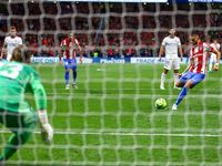 Atletico đánh gục Real Madrid ở trận derby