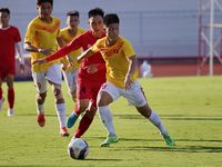 U19 Việt Nam thắng đội đầu bảng V.League 2022