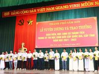 TP Sầm Sơn tuyên dương và trao thưởng cho học sinh giỏi cấp Quốc gia, cấp tỉnh năm học 2021-2022