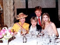 Ivana và Donald Trump từng là cặp đôi quyền lực