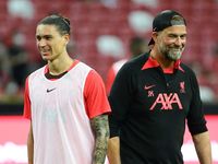 Vì sao 9 ông lớn đều từ chối Ronaldo?